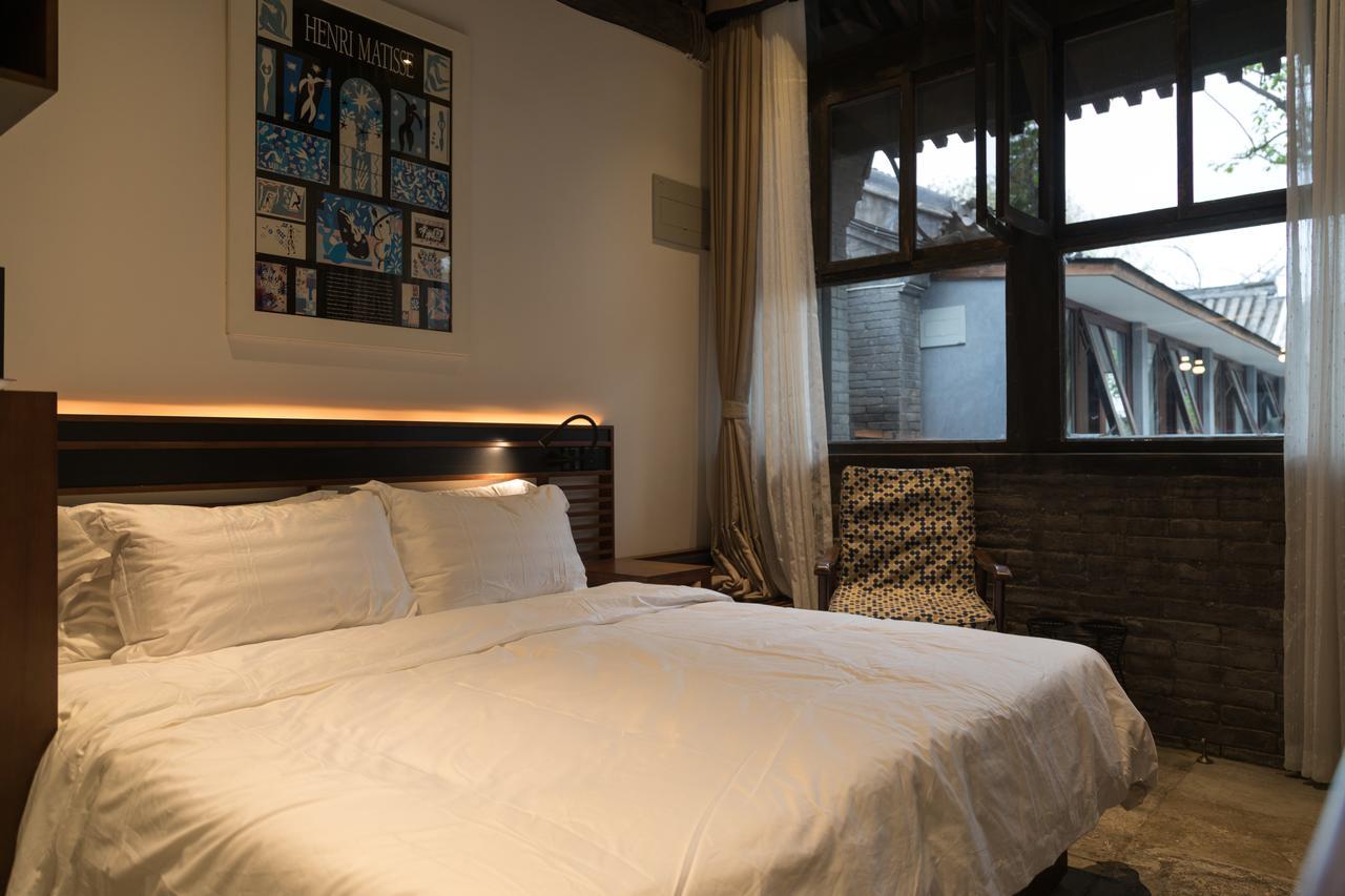 Courtyard Guesthouse, Пекин Экстерьер фото